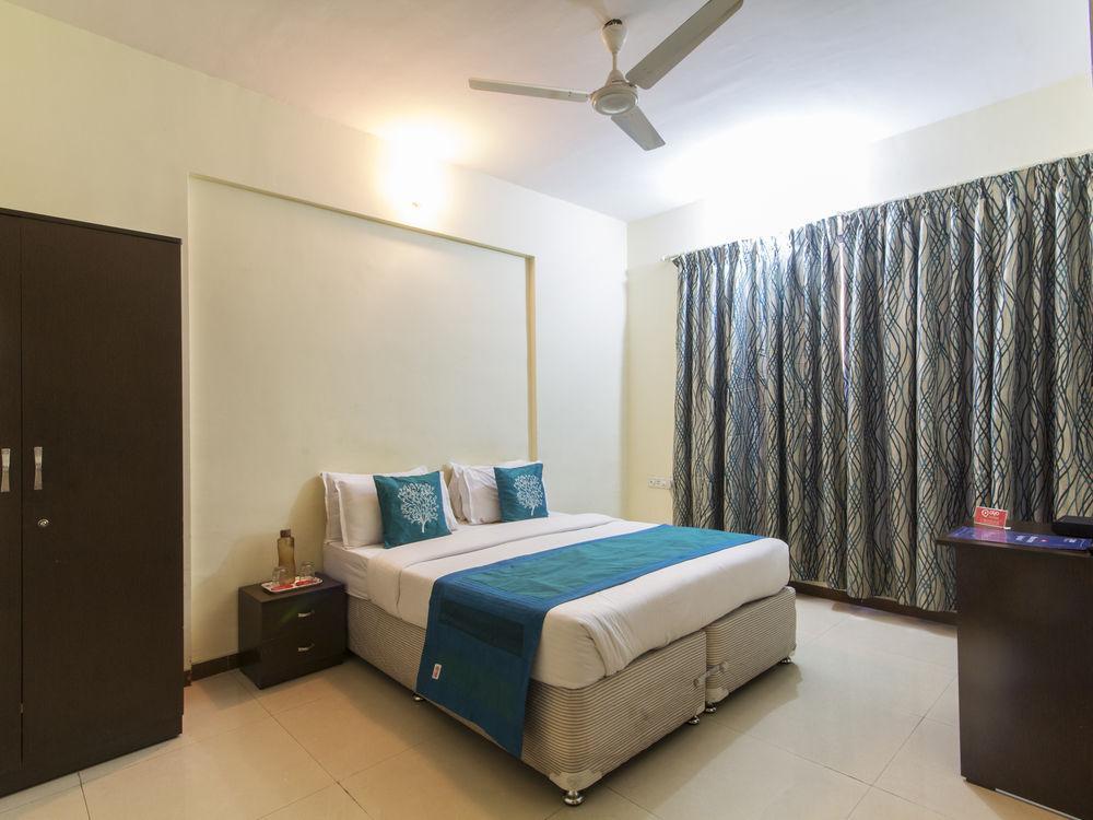 Oyo Apartments Link Road Mālād Esterno foto